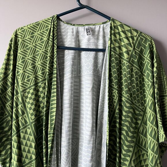 Hawaii's Finest Kimono Cardigan Womens XS Green Polynesian Tapa Open Front Wrap - Picture 3 of 10